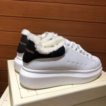Load image into Gallery viewer, 2021 Shoes Woman Sneakers Fashion New Plush Warm Ankle White Shoes Couple Shoes 34-44 Platforms Kids Lady Shoes Women Zapato