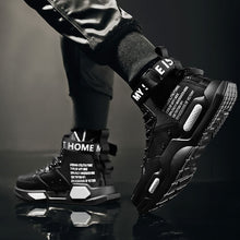 Load image into Gallery viewer, Men&#39;s High Top Fashion Leather Sneakers Trend Hot Sale Comfortable Man Casual Shoes Outdoor Non-slip Breathable Men Shoes
