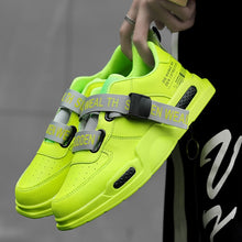 Load image into Gallery viewer, Men&#39;s High Top Fashion Leather Sneakers Trend Hot Sale Comfortable Man Casual Shoes Outdoor Non-slip Breathable Men Shoes
