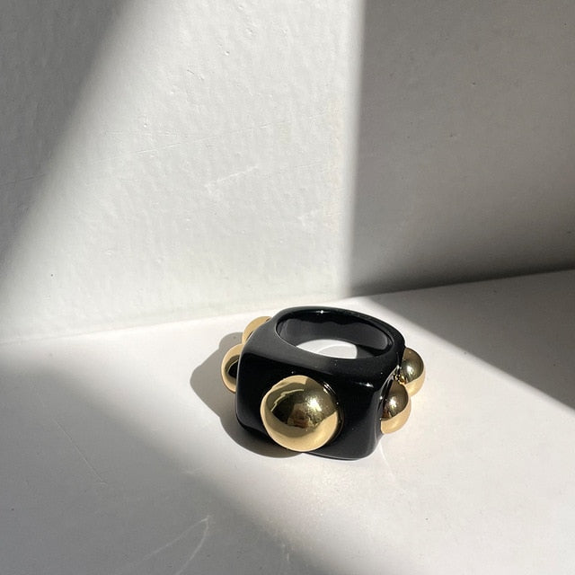 HUANGZHI 2021 New Golden Bead Transparent Resin Acrylic Square Rings For Women Friends Couple Jewelry Trendy Travel