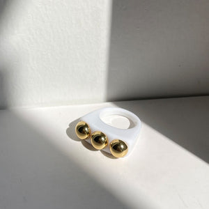 HUANGZHI 2021 New Golden Bead Transparent Resin Acrylic Square Rings For Women Friends Couple Jewelry Trendy Travel